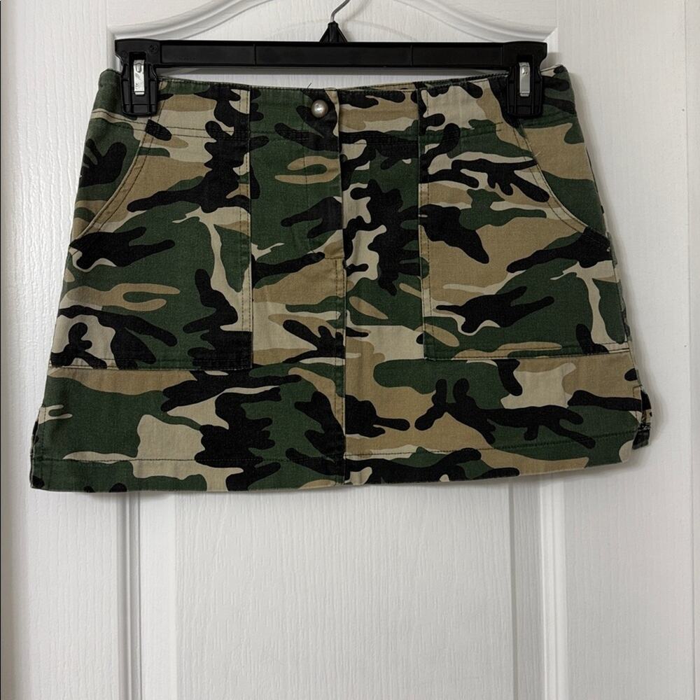 Agaci too camouflage print mini skirt size S
